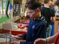 ���� ������������ ����