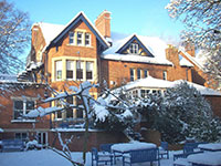 Школа Regent Oxford в снегу